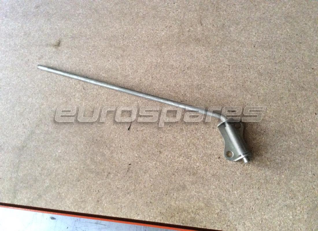 nuova ferrari protezione del cofano. numero parte 2422855001 (1)