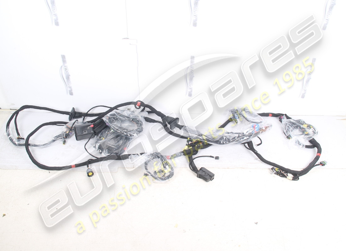 NUOVO FERRARI CAVO VANO MOTORE - VA. NUMERO PARTE 229832 (1) nuovo ferrari cavo vano motore - va. numero parte 229832 (1)