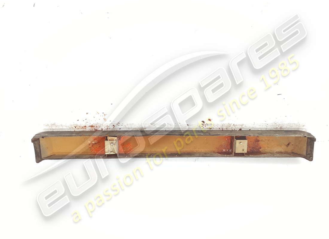 paraurti posteriore ferrari usato. numero parte 60573600 (3)