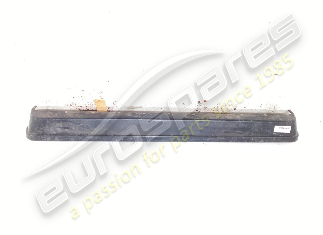 paraurti posteriore ferrari usato. numero parte 60573600 (2)