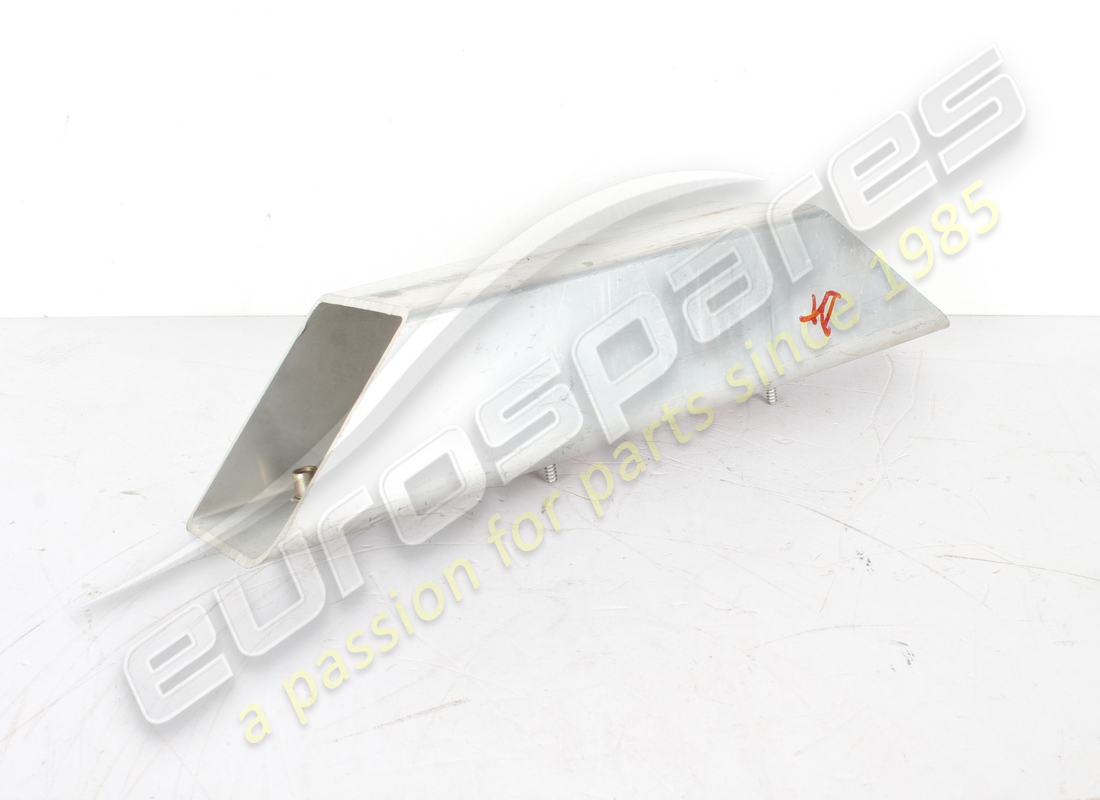 nuovo ferrari rinforzo anteriore esterno dx. numero parte 985221707 (1)