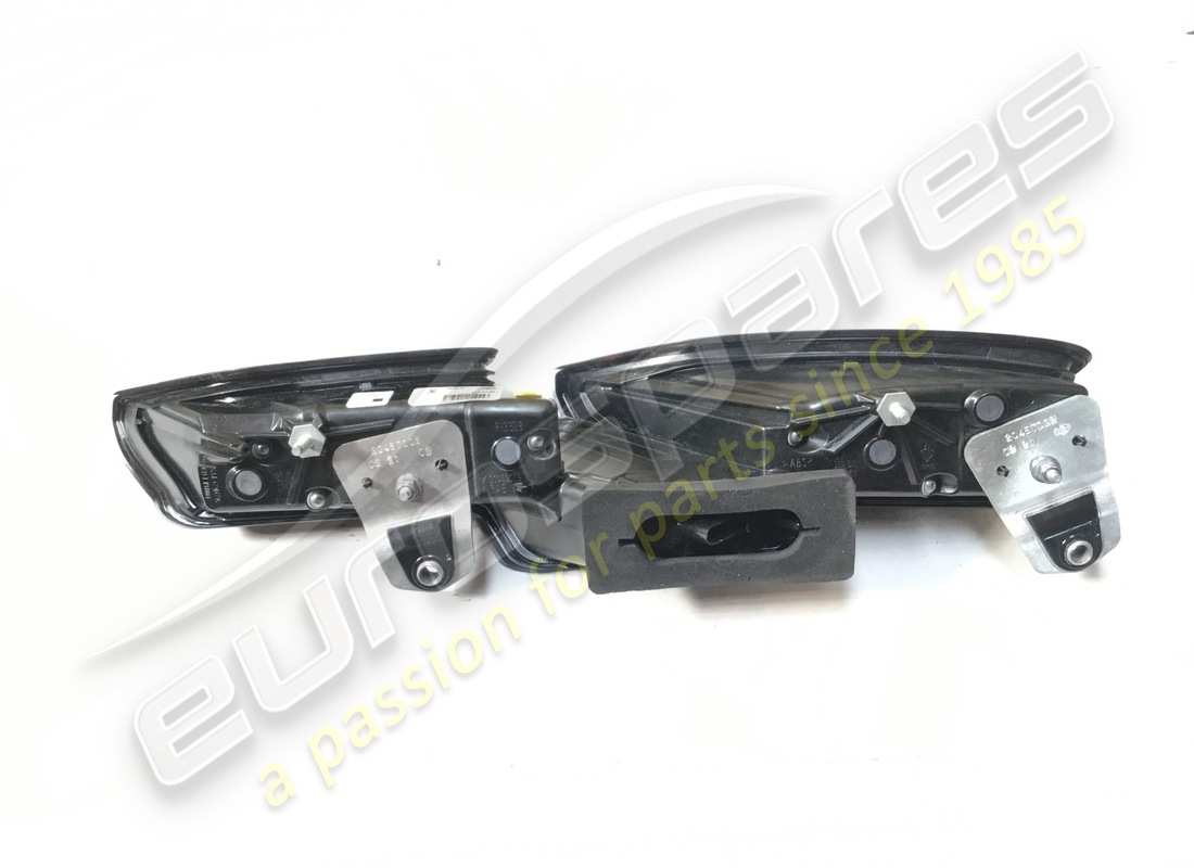 nuova ferrari luce posteriore sx. numero parte 919257 (2)