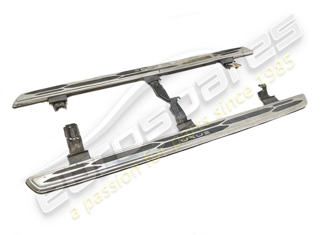 usato lamborghini kit gradini laterali sport - acciaio. numero parte 4ml071066b (2)