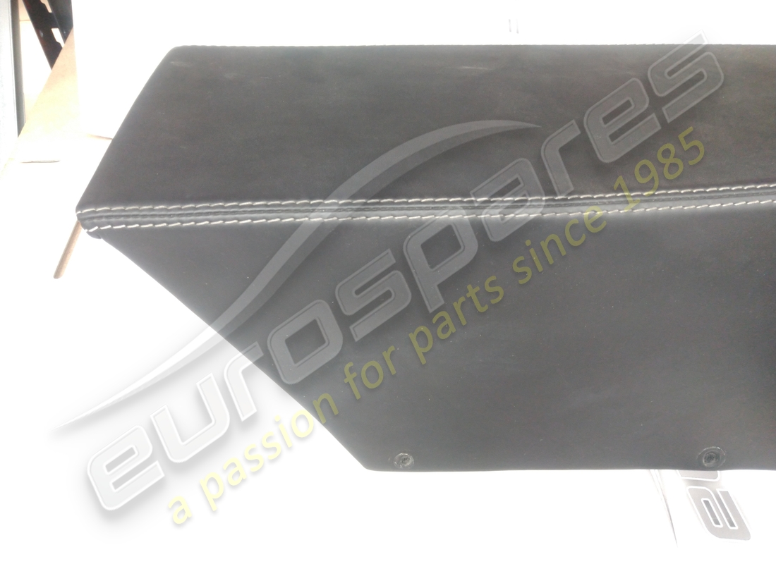 copertura parte anteriore della console centrale ferrari usata. numero parte 81149600 (6)