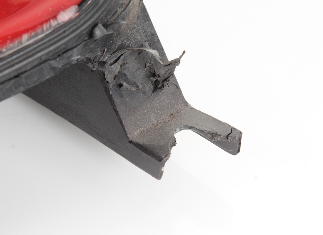 unità lampada frontale dx usata ferrari. numero parte 65097251 (3)