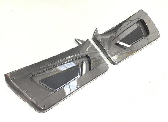 usato ferrari coppia pannelli porta in carbonio codice articolo 801210000