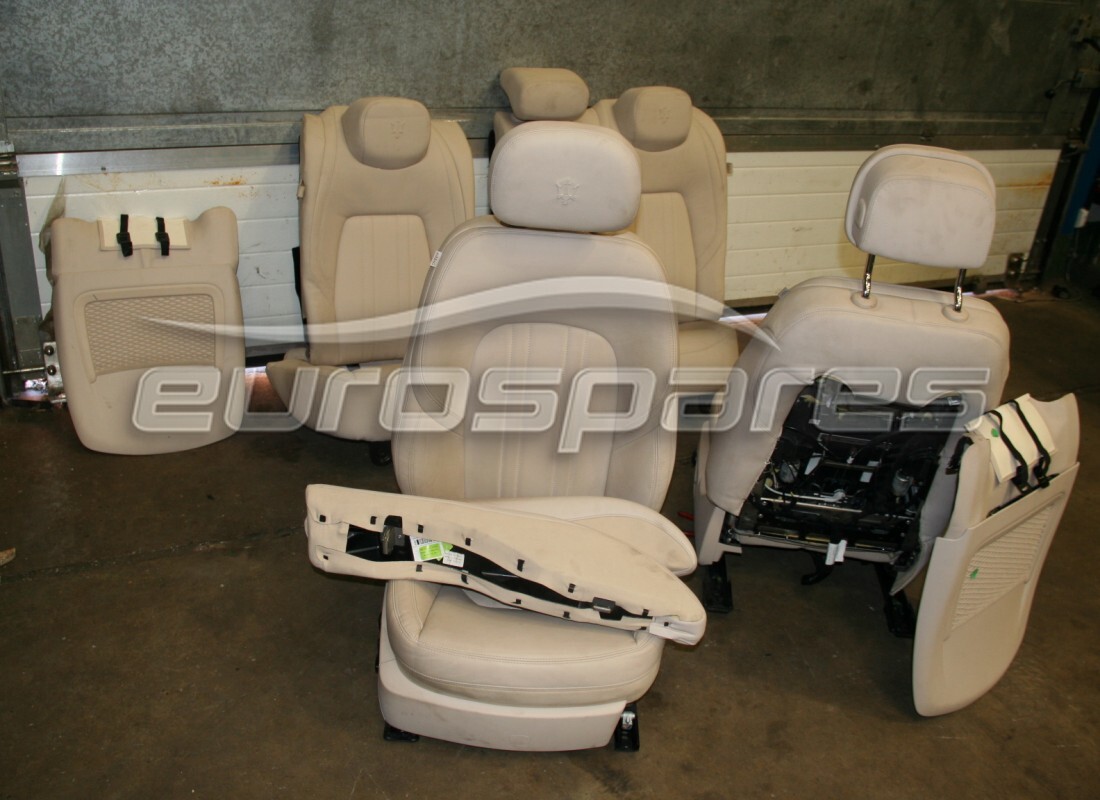 USED MASERATI FRONT/REAR SEATS . PART NUMBER GHIBSEATINT (1)