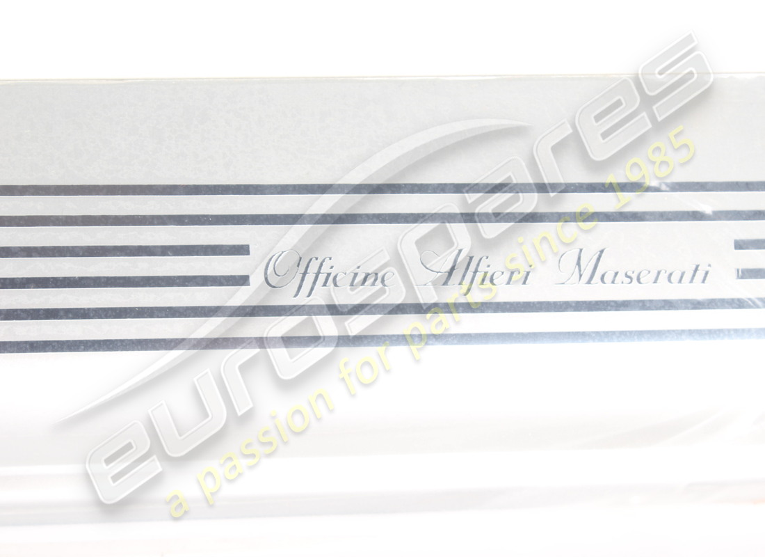 nuovo maserati sottoporta sx numero parte 386100393 (2)