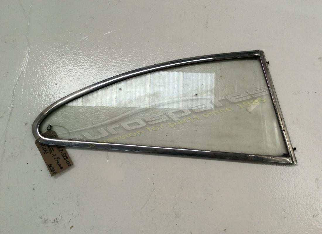 USATO Ferrari LUCE POSTERIORE 330 GT . NUMERO PARTE 2424252800 (1)