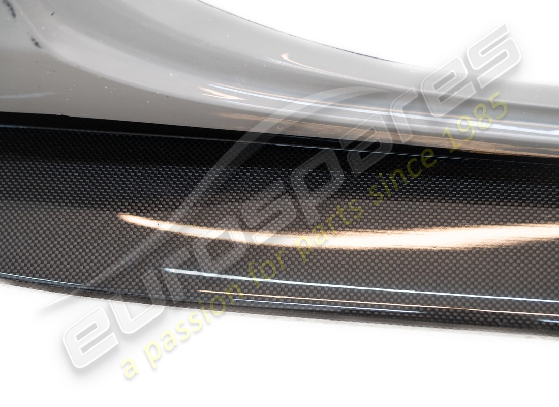 nuovo ferrari rivestimento sottoporta destro completo. numero parte 766048 (2)