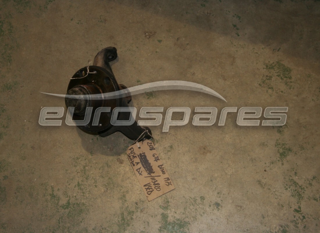 USATO Ferrari FUSO ANTERIORE DESTRO. NUMERO PARTE 113820 (1)
