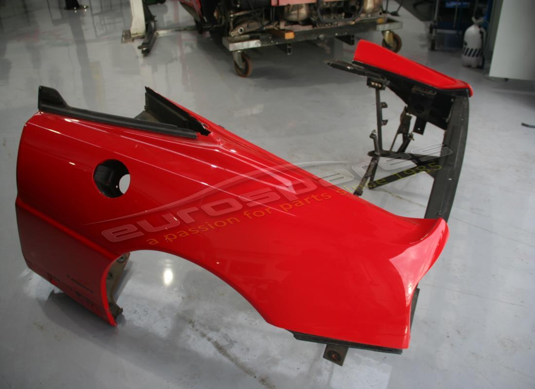 pannello posteriore sx usato ferrari. numero parte 9200100500 (1)