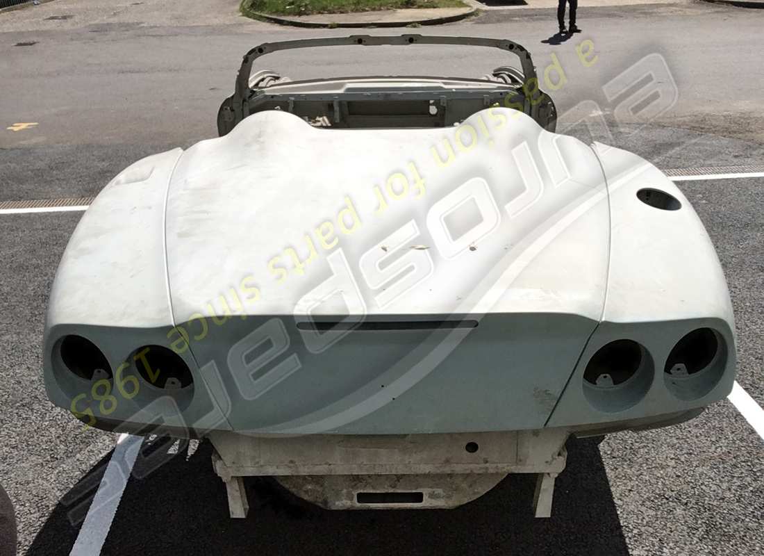 nuova carrozzeria e pannelli barchetta eurospares ferrari 550. numero parte eap1227196 (5)
