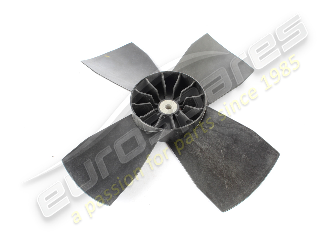 USATO Ferrari 4 - VENTILATORE A LAME . NUMERO PARTE 126937 (1) USATO Ferrari 4 - VENTILATORE A LAME . NUMERO PARTE 126937 (1)