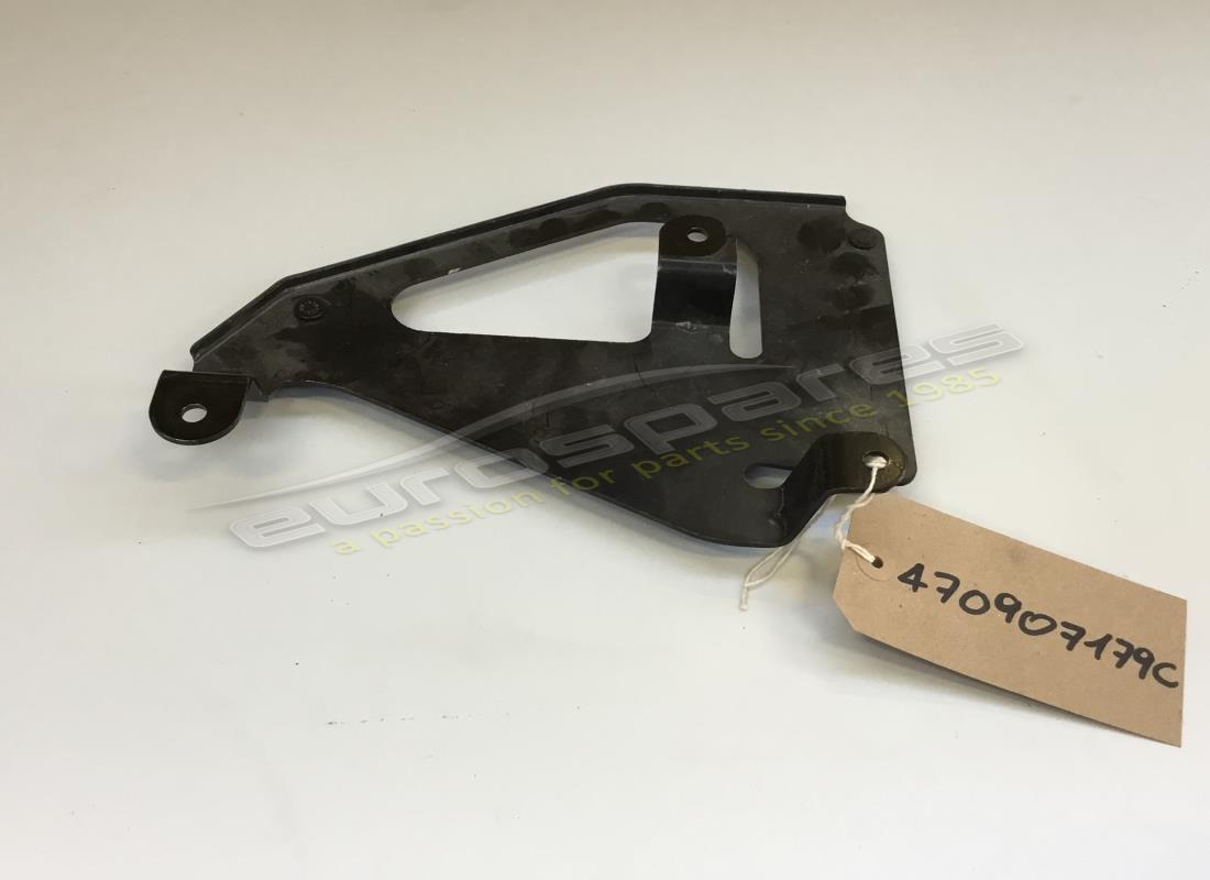parentesi lamborghini usata. numero parte 470907179c (1)