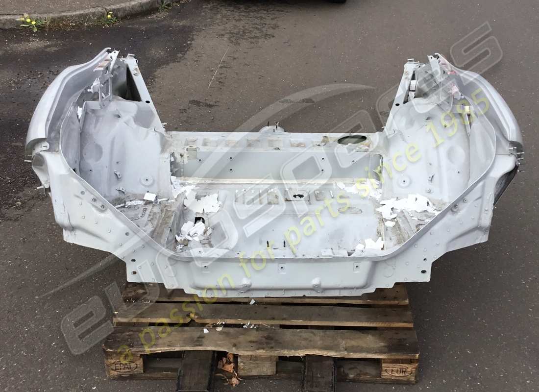 nuovo (altro) eurospares telaio posteriore (lhd). numero parte eap1373995 (4)