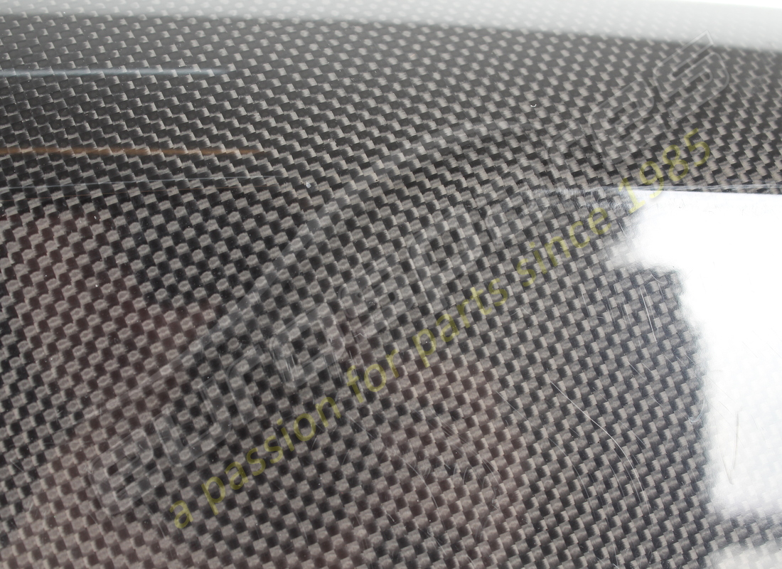 nuovo ferrari spoiler laterale sx. numero parte 89246300 (2)