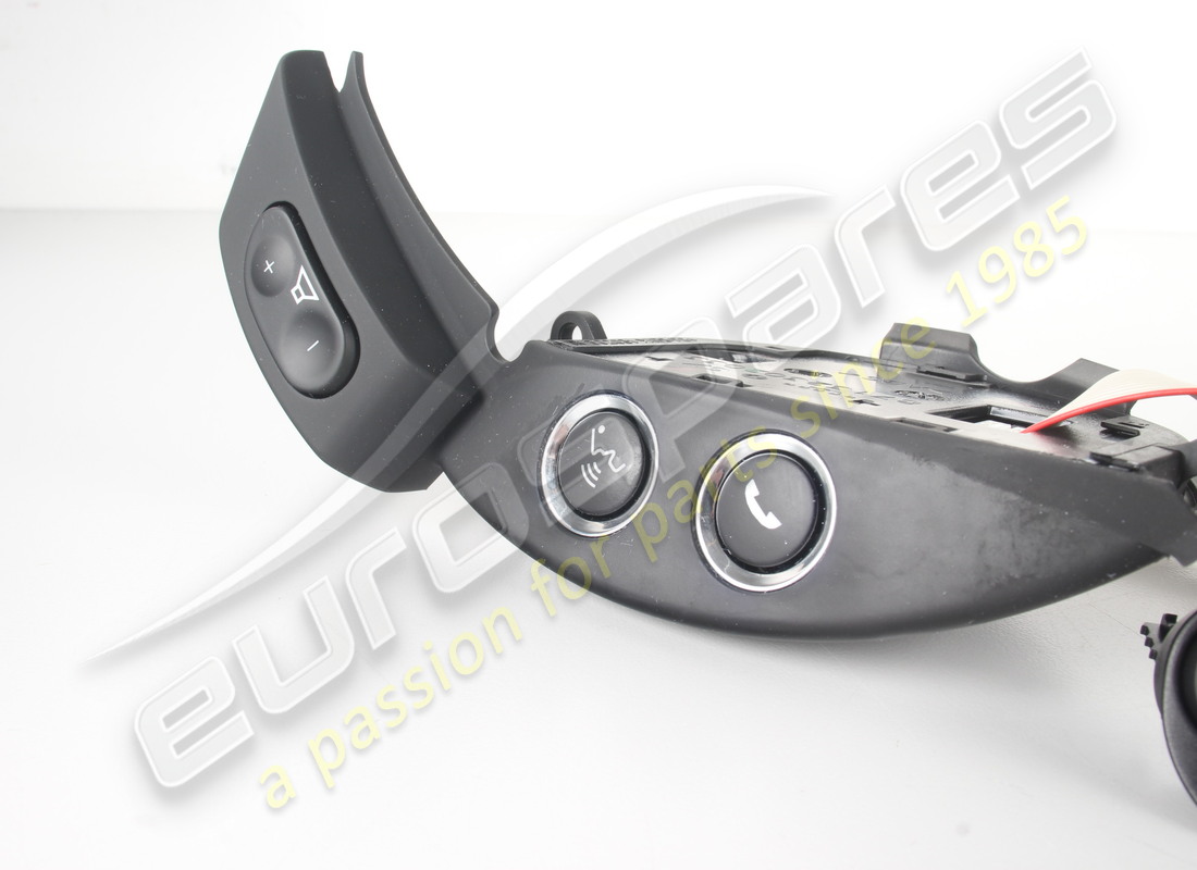nuovo maserati kit pulsanti al volante (voice). numero parte 980139788 (2)