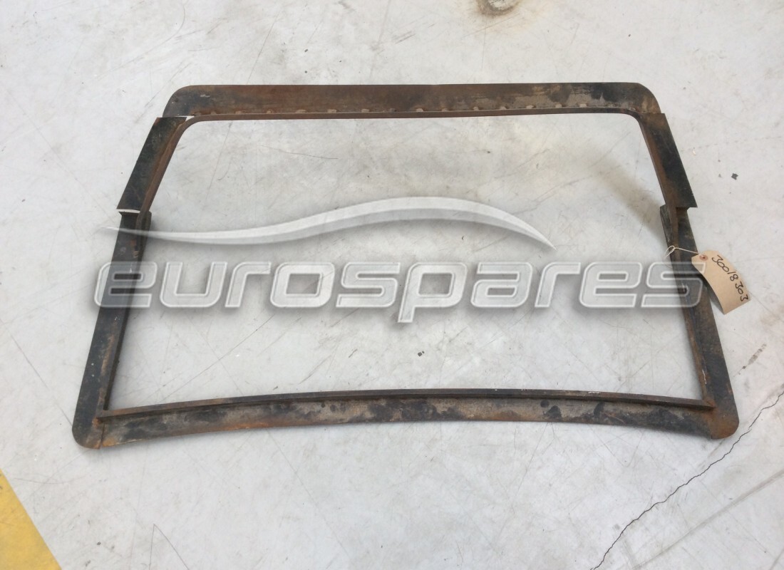 nuovo ferrari telaio del coperchio del bagagliaio 365gtb4. numero parte 30018303 (1)