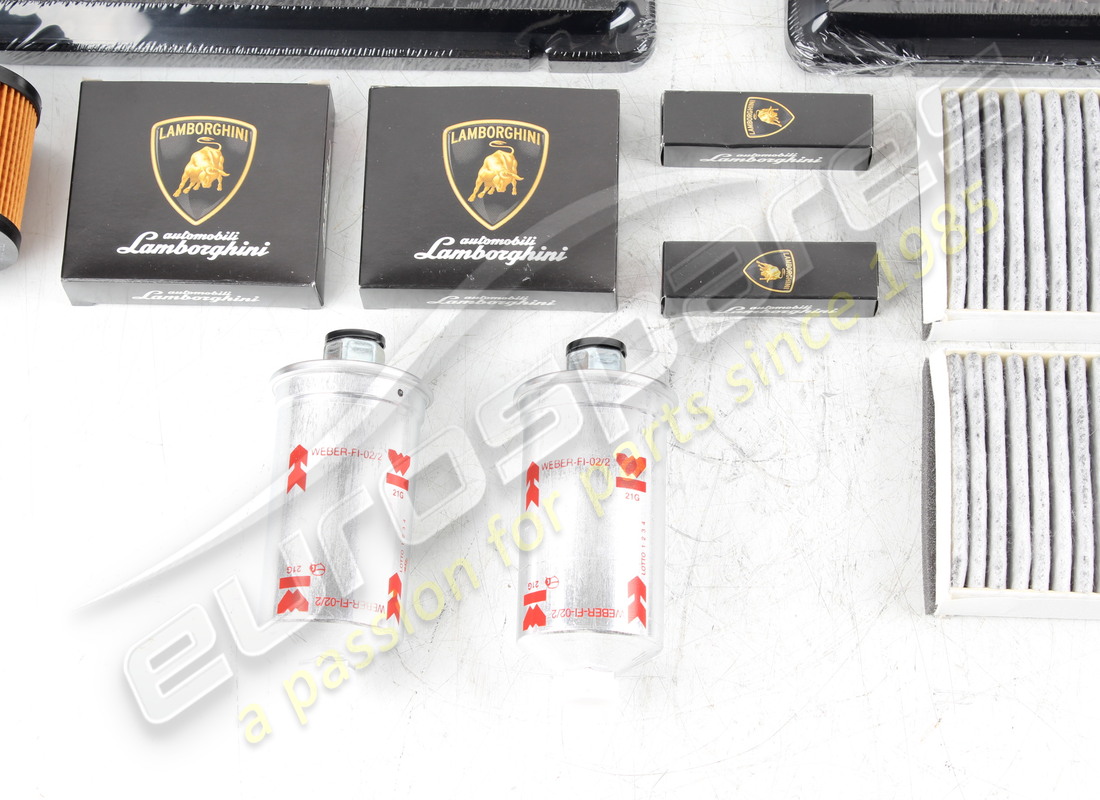 nuovo kit di servizio lamborghini. numero parte 0r1400132 (2)