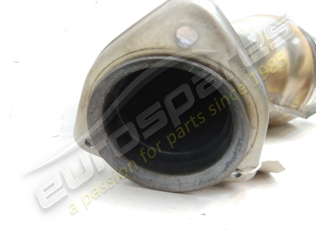 nuovo ferrari catalizzatore rh. numero parte 216241 (2)