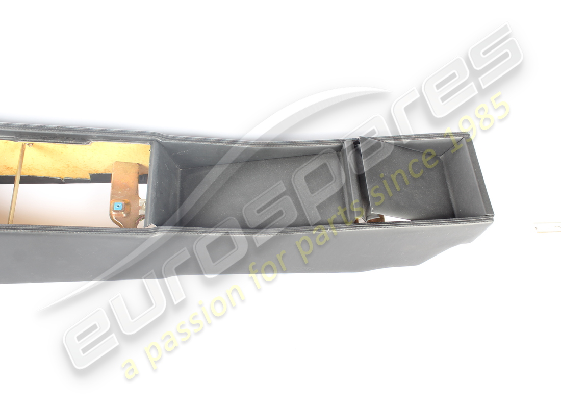 console copertura tunnel imbottita ferrari usata. numero parte 642409.. (2)