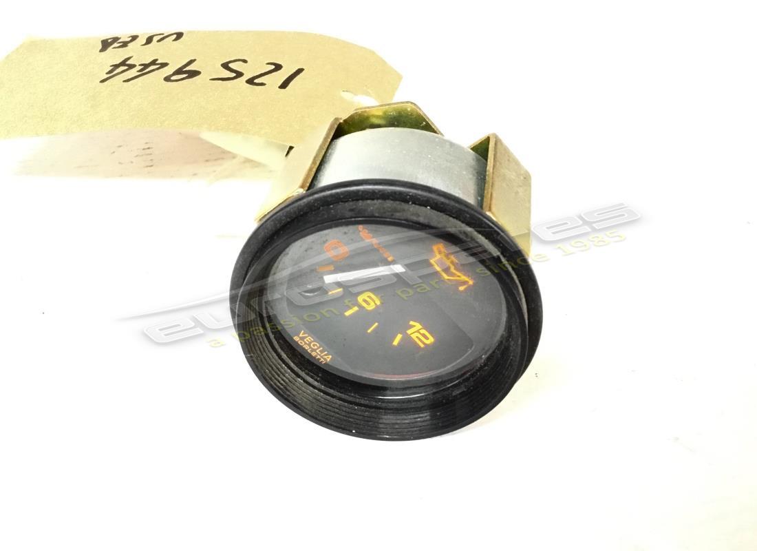 MANOMETRO PRESSIONE OLIO USATO Ferrari LHD. NUMERO PARTE 125944 (1)