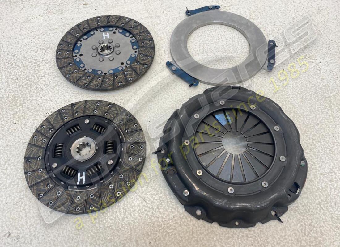 NUOVO Eurospares KIT FRIZIONE . NUMERO PARTE 124680 (1)