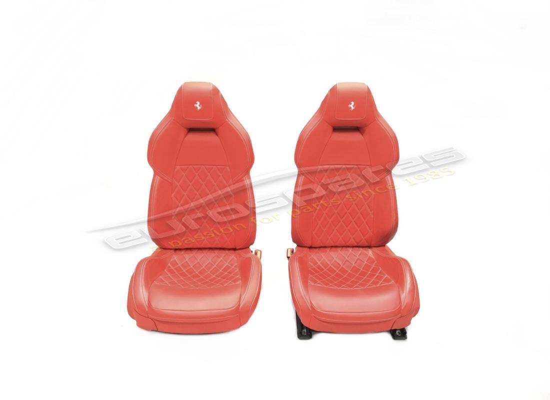 USATI Ferrari COPPIA SEDILI ROSSI STANDARD. NUMERO PARTE 83385000 (1)