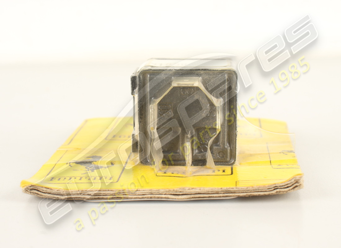 nuovo ferrari relè antiscivolo seimens 4 perno nero. numero parte 131939 (3)
