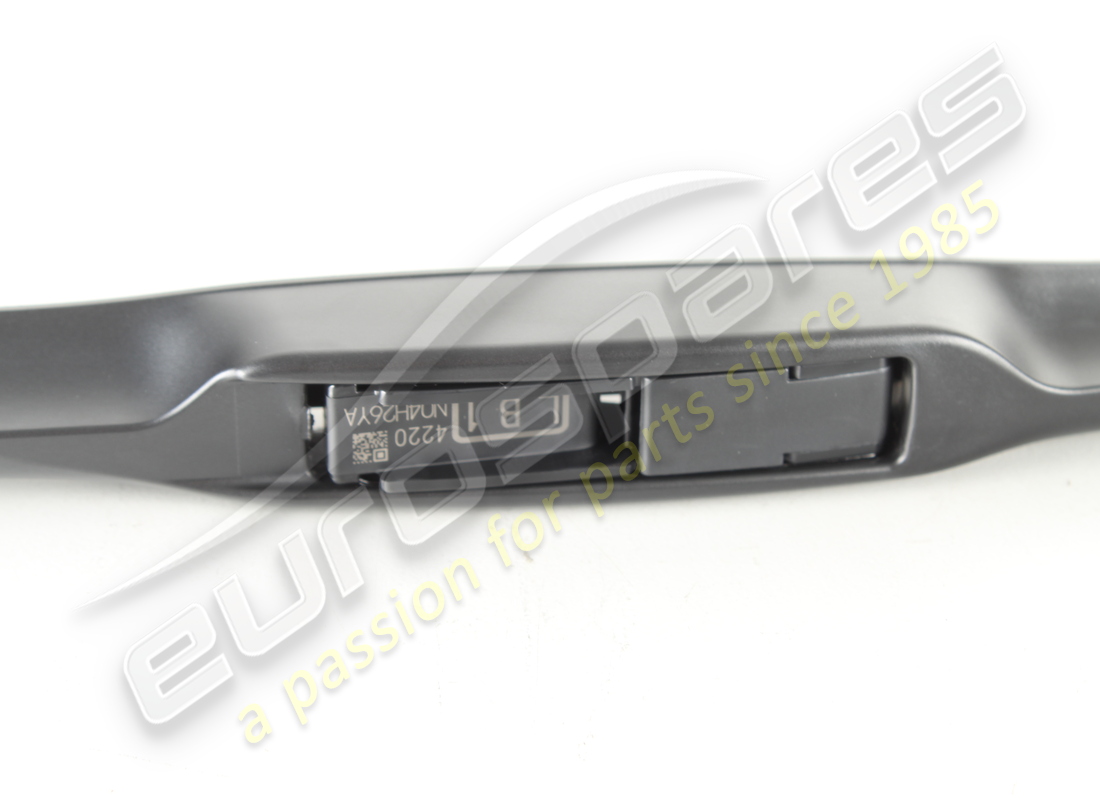 NUOVA FERRARI SPAZZOLA TERGICRISTALLO LATO GUIDA. CODICE ARTICOLO 80534900 (2) nuova ferrari spazzola tergicristallo lato guida. codice articolo 80534900 (2)