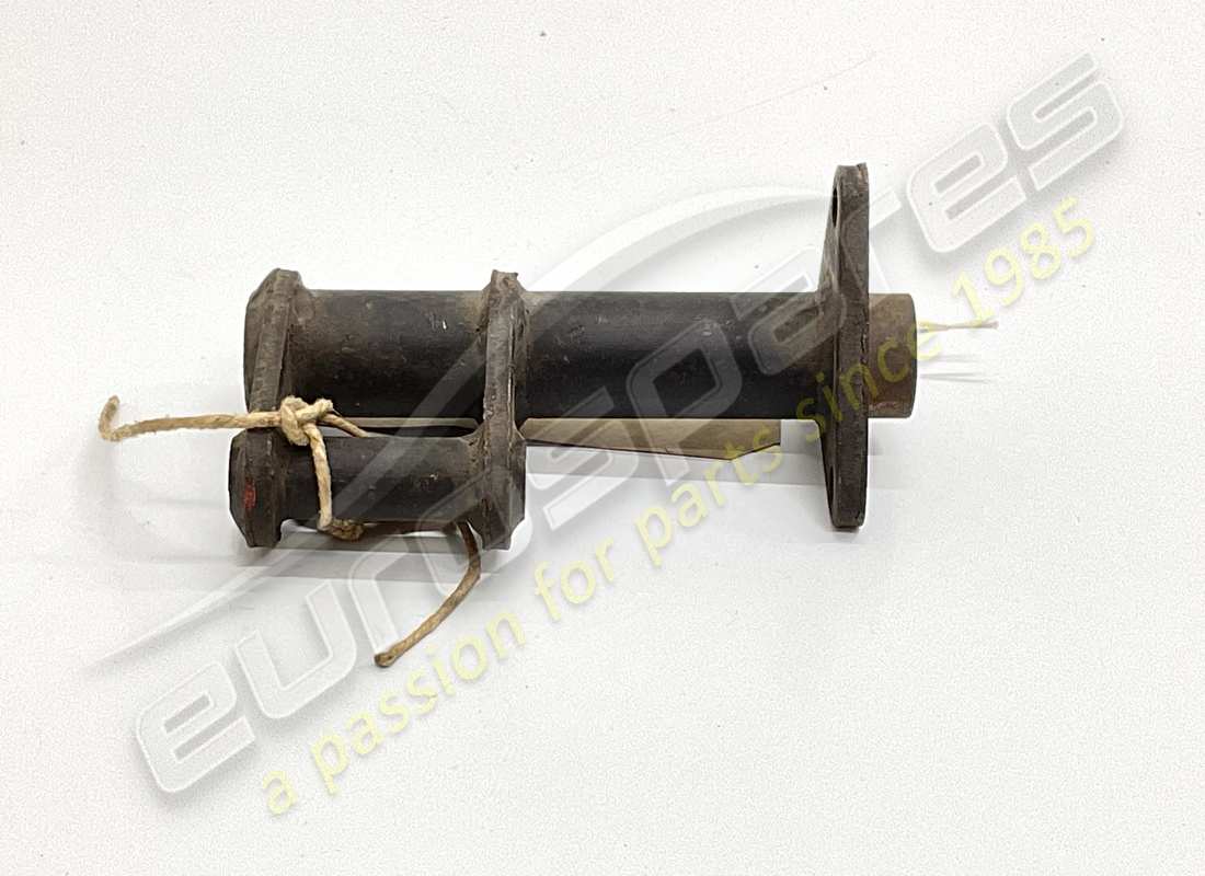 nuovo supporto ferrari. numero parte 100482 (2)