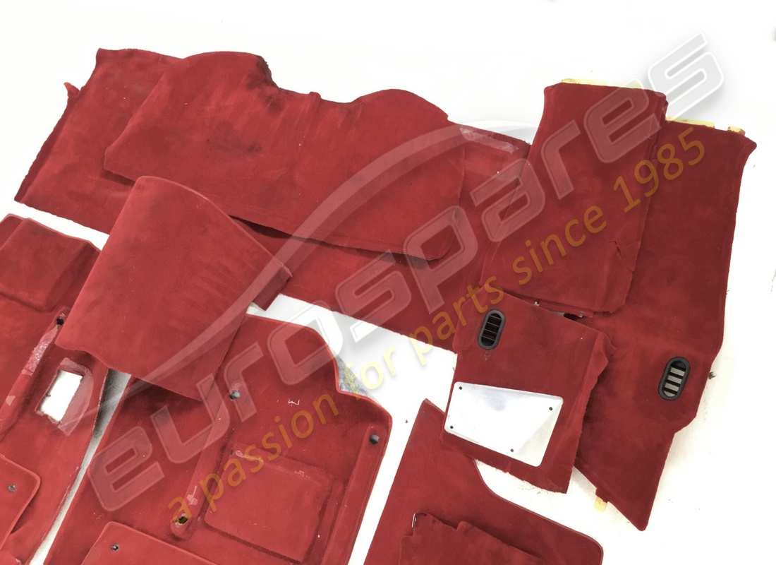 set eurospares pannelli interni e tappeti usati (rosso bordeaux). numero parte eap1226104 (5)