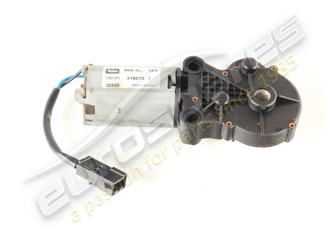 MOTORE DI REGOLAZIONE DELLO SCHIENALE USATO Maserati . NUMERO PARTE 386900402 (1)