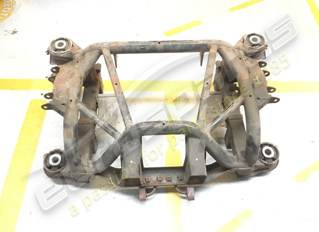 USATO Maserati GRUPPO TELAIO POSTERIORE . NUMERO PARTE 208591 (1)