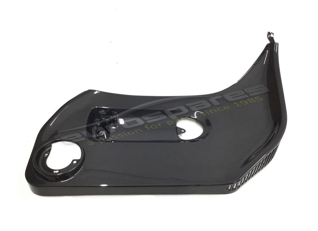 Ferrari PANNELLO INFERIORE DX IN CARBONIO RICONDIZIONATO. NUMERO PARTE 66807000 (1)
