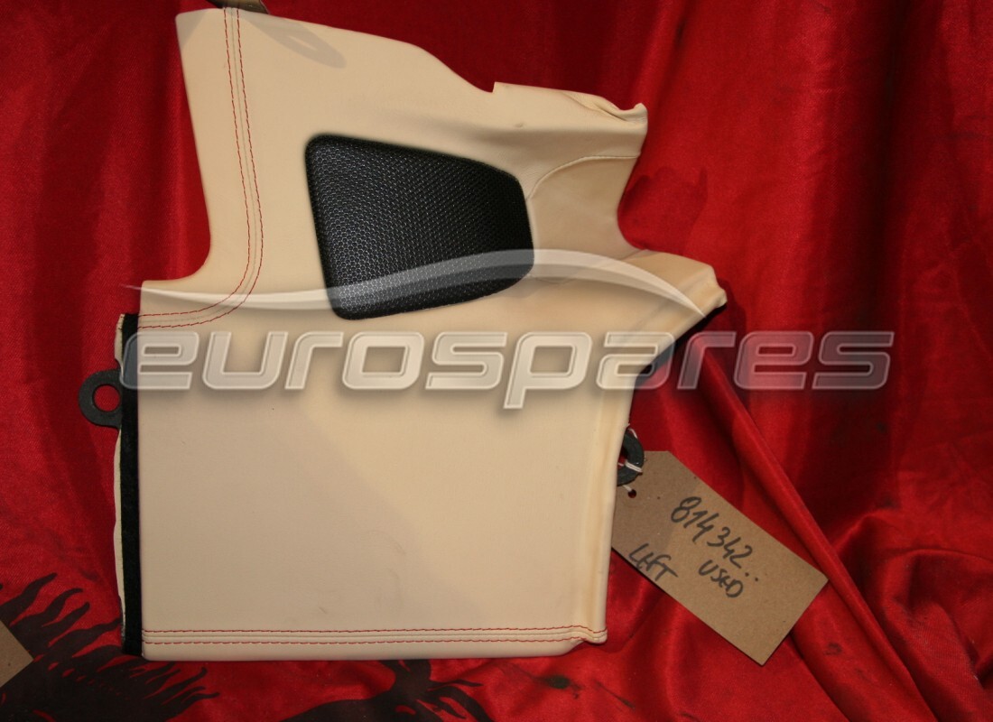 USATO Ferrari RIVESTIMENTO DEL SCHERMO POSTERIORE SINISTRO . NUMERO PARTE 814342.. (1)