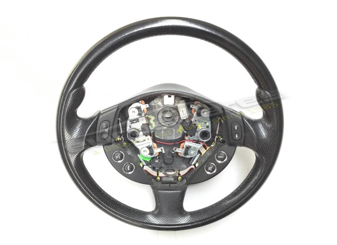 VOLANTE Maserati NERO USATO. NUMERO PARTE 27328000 (1)