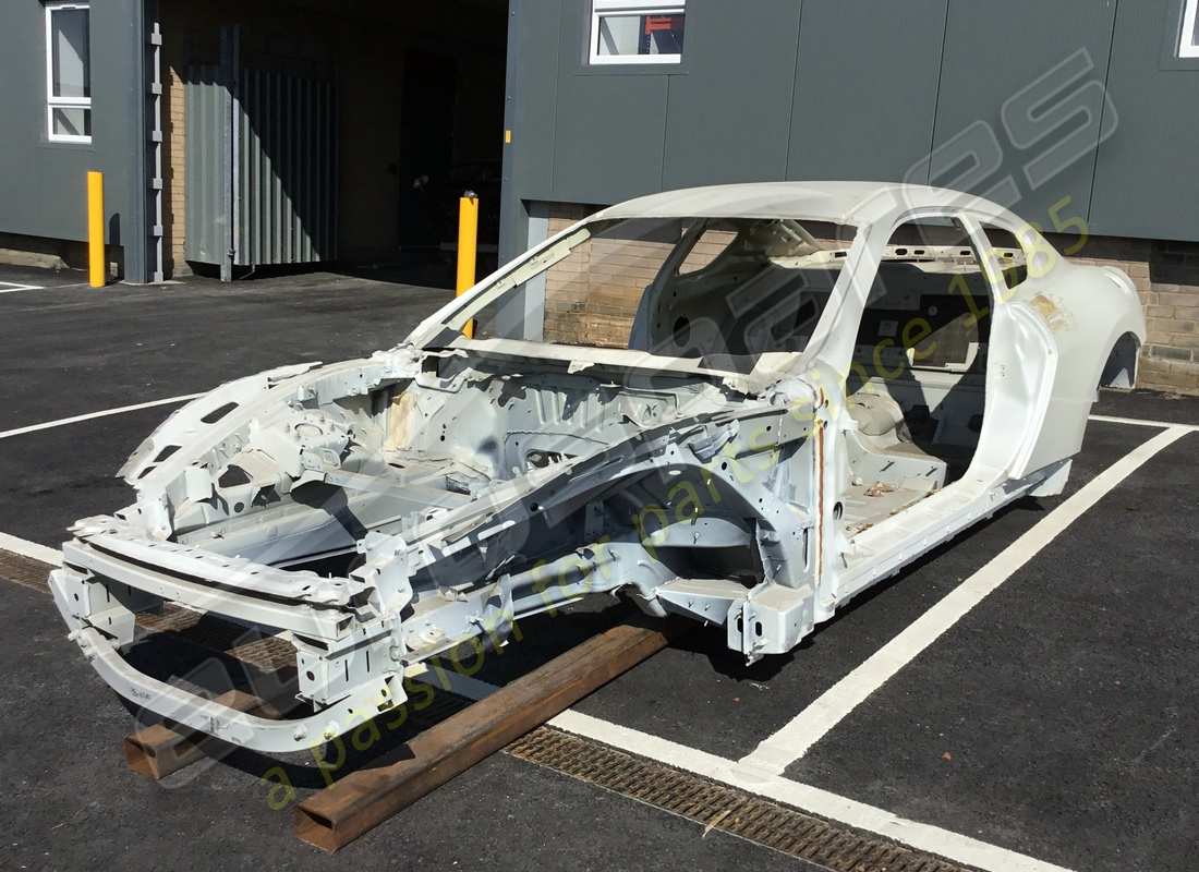 NUOVO (ALTRO) Maserati TELAIO COMPLETO LHD . NUMERO PARTE 980145185 (1)