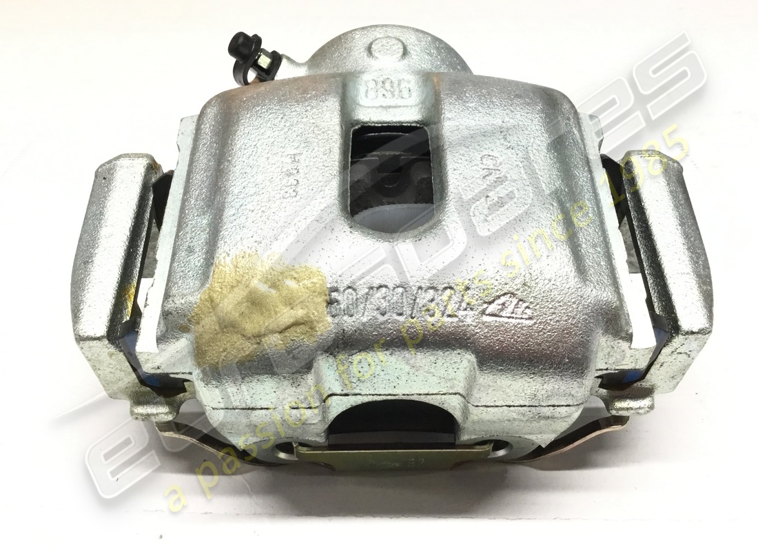 nuova parte maserati. numero parte 377200108 (2)