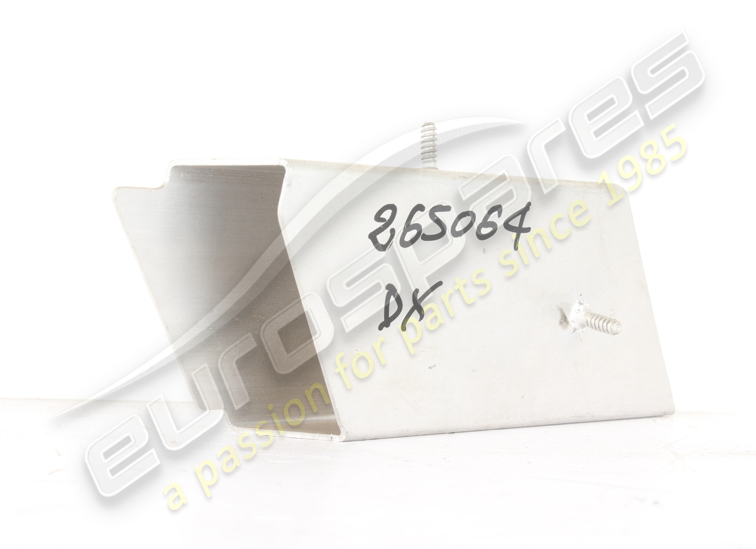 nuovo ferrari tutore diagonale inferiore destro. numero parte 265064 (1)
