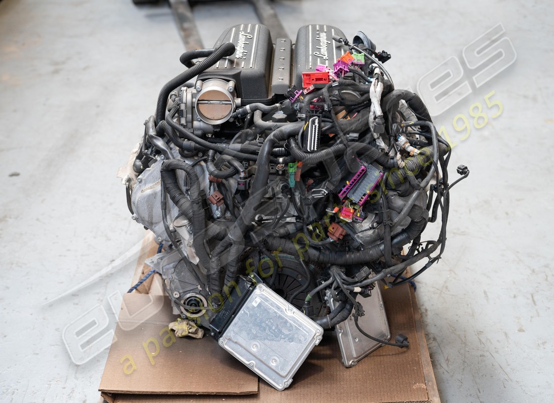 MOTORE LAMBORGHINI LP570 USATO. NUMERO PARTE MR00Y9570SL (4) motore lamborghini lp570 usato. numero parte mr00y9570sl (4)