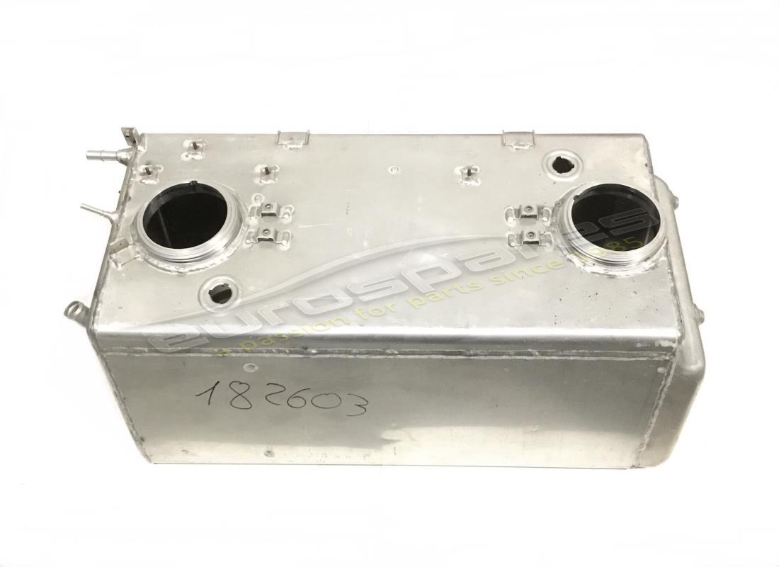 nuovo maserati serbatoio carburante. numero parte 182603 (1)