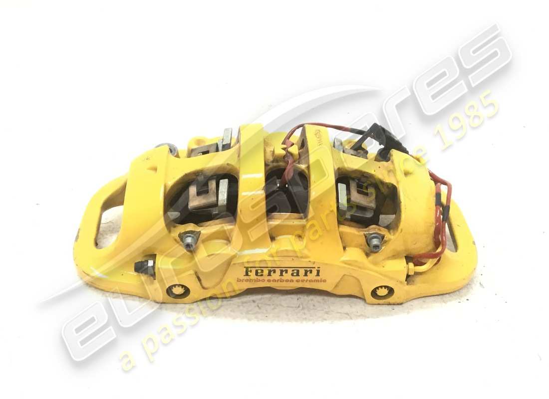 PINZA ANTERIORE SX USATA Ferrari CON PASTIGLIE. NUMERO PARTE 322140 (1)