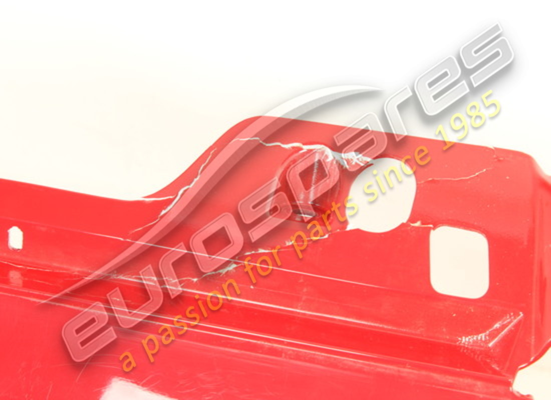 paraurti posteriore ferrari usato. numero parte 86637810 (5)