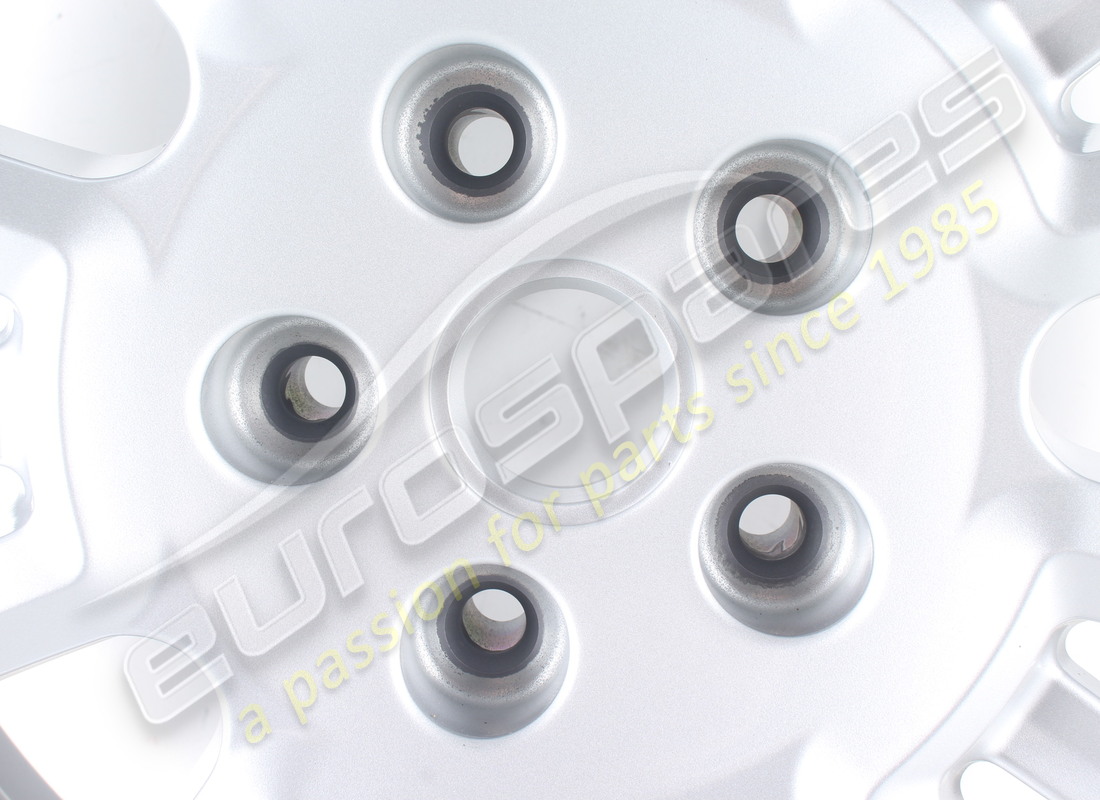 nuovo maseraticerchio ruota anteriore 20. numero parte 82126106 (2)