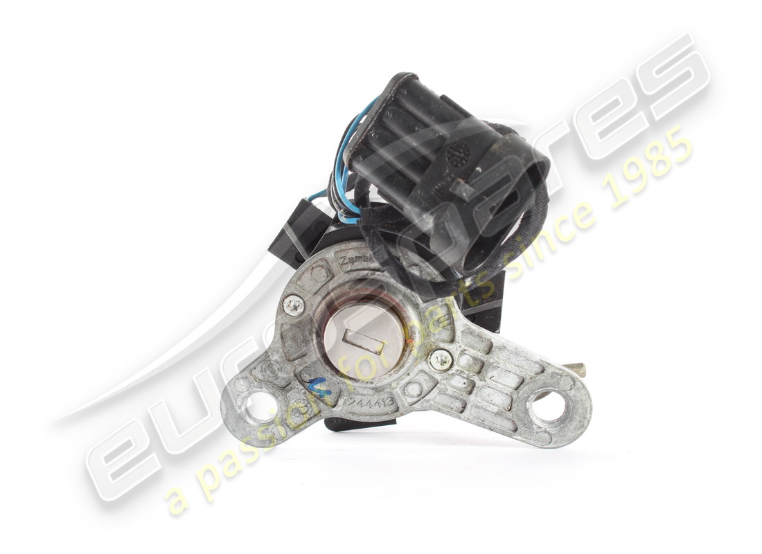SUPPORTO CHIUSURA Ferrari USATO. NUMERO PARTE 83999400 (1)