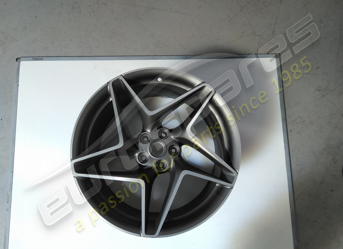 usato ferrari codice articolo ruota posteriore sx 861255