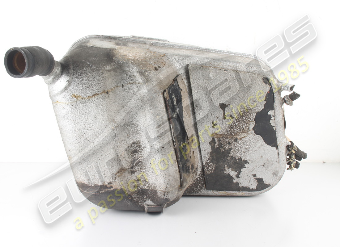 SERBATOIO CARBURANTE DX USATO Ferrari . NUMERO PARTE 114605 (1)