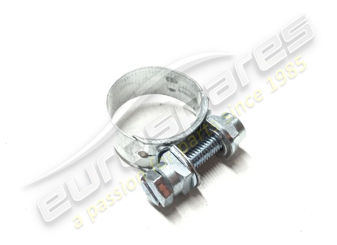 nuovo maseratimorsetto d.18x9. numero parte 10187090 (1)
